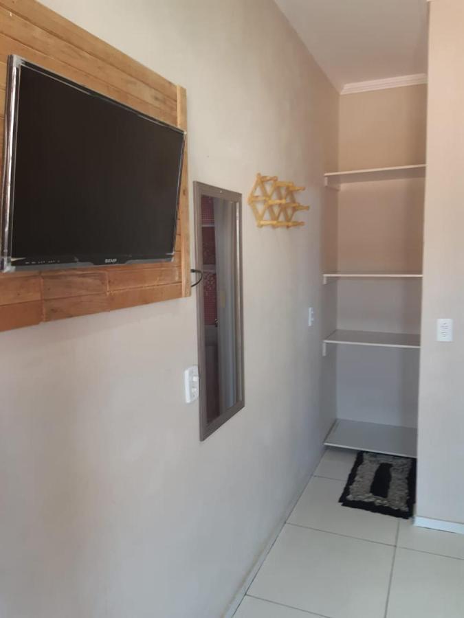 Casa de hóspedes Suítes Canaã Canoa Quebrada
